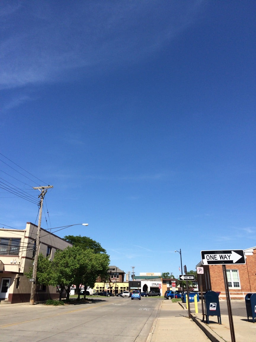 I took this photo on my way out of work - Wednesday's sky was such a brilliant blue.